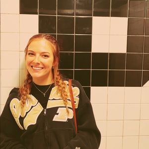 Meet your Posher, Gabrielle